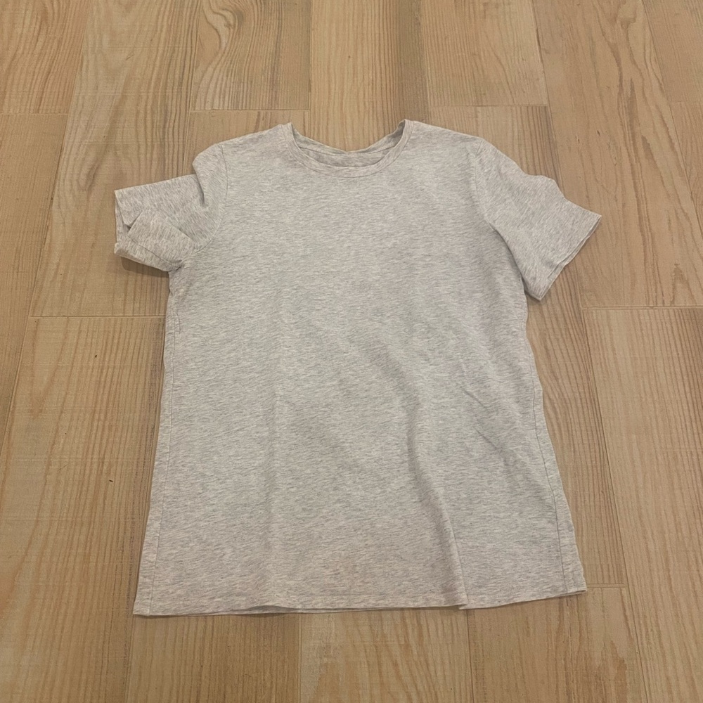 Lululemon Gray Tee